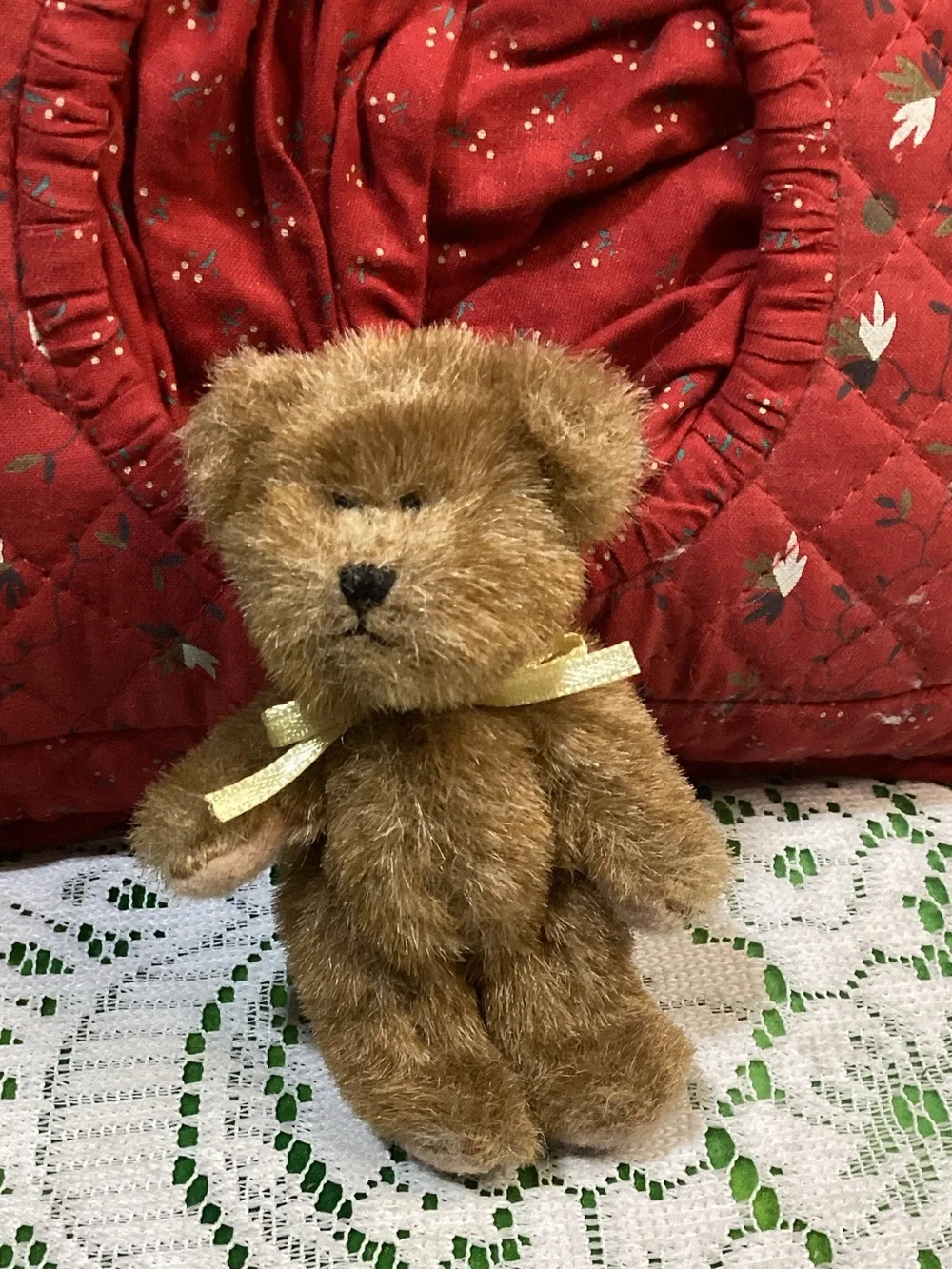 Boyds Home Bears Red Quilted 'Beary Best Friend' Pillow with Plush Teddy 2004